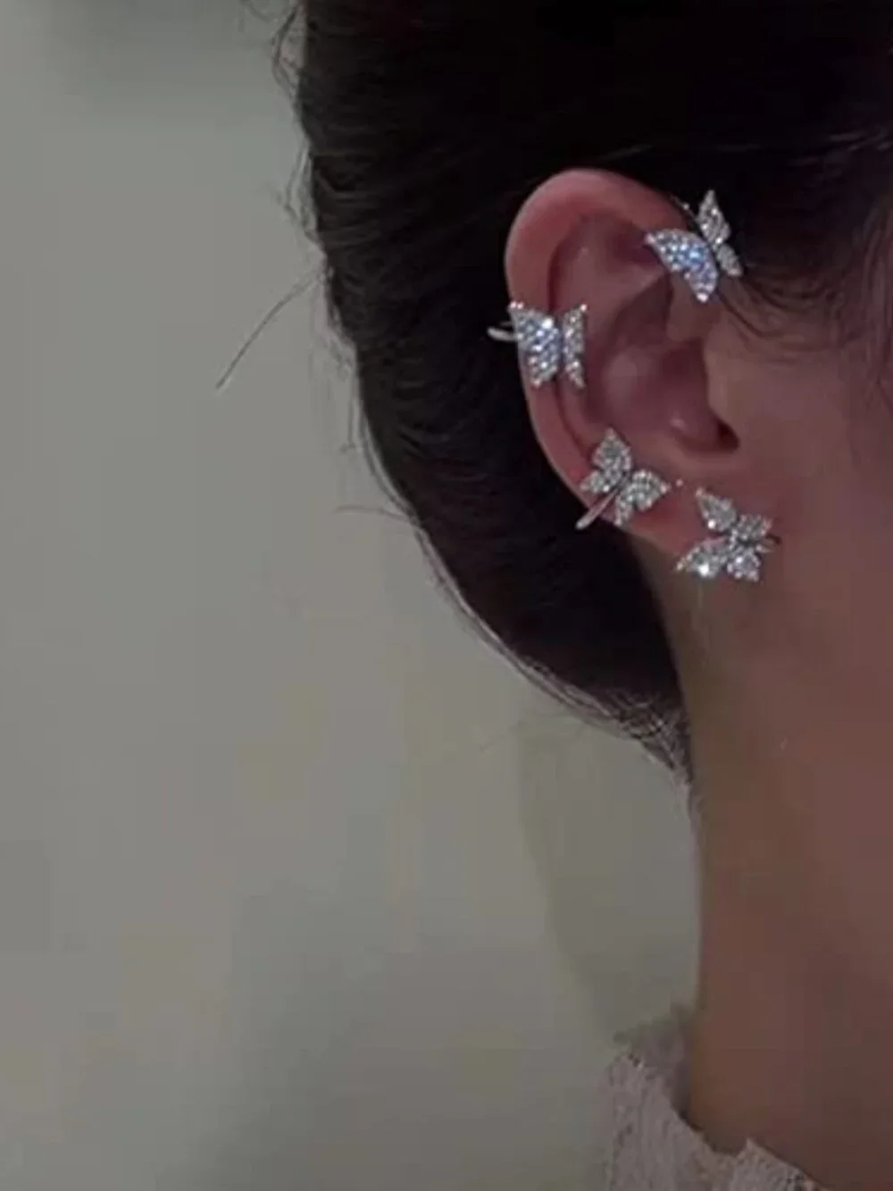 N/A butterfly ear